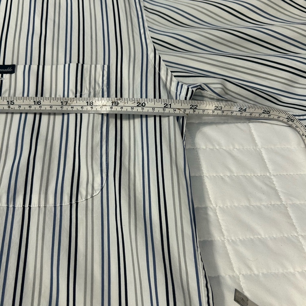 Façonnable Men’s Striped Button-Down Shirt | Size Small | Like New - Picture 7 of 8